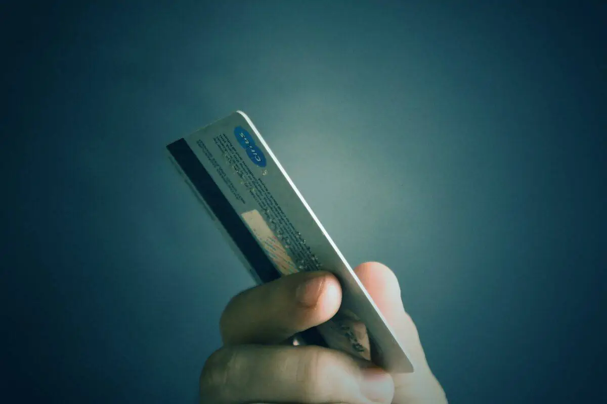 PTT ve Bankaların Kredi Kartları Nasıl Kapatılır?