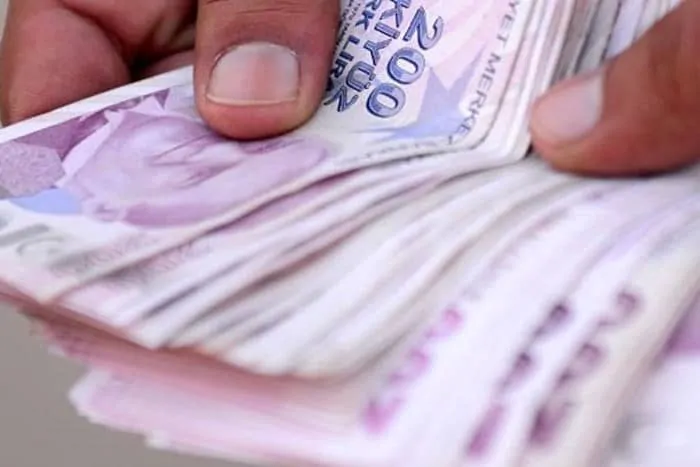 Emekli Aylığını Kestirerek Çalışmak Avantajlı mı?